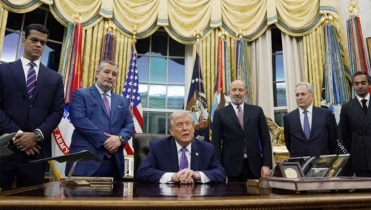 এআই নিয়ে অঙ্গরাজ্যের ক্ষমতায় লাগাম টানলেন ট্রাম্প